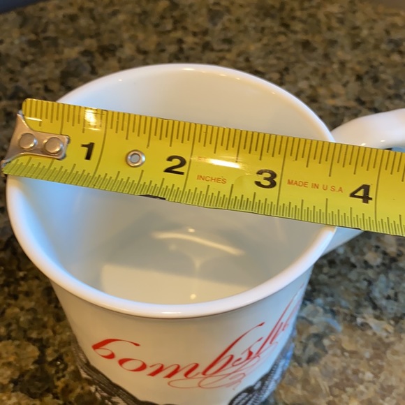 Bombshell Mug - Picture 12 of 16